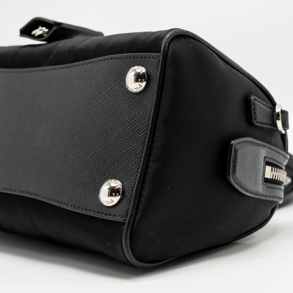 PRADA TOP HANDLE RE-EDITION 2005 NYLON BAG BLACK SHW