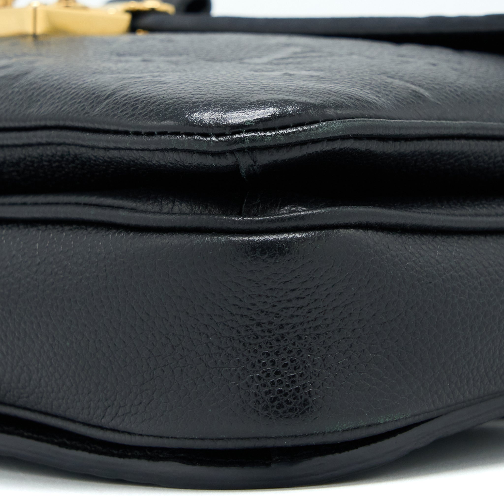 LOUIS VUITTON POCHETTE MÉTIS MONOGRAM EMPREINTE BLACK GHW