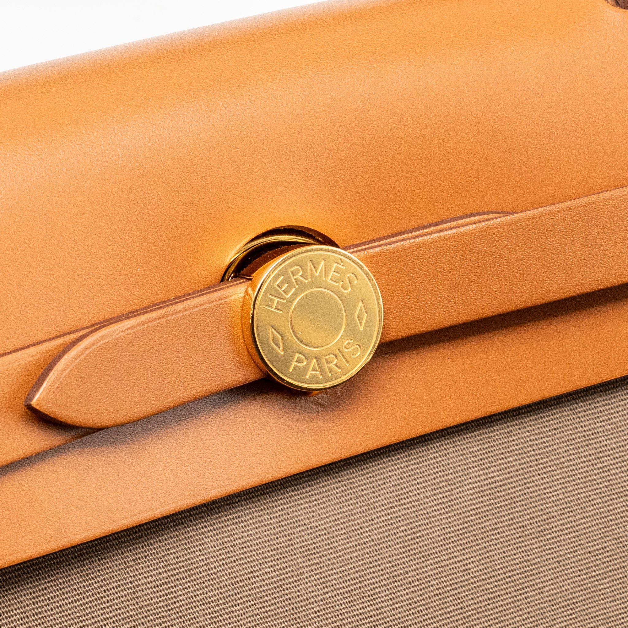 HERMES HERBAG 31 ZIP BAG CANVAS / HUNTER LEATHER ETOUPE / DUNE / FAUVE GHW
