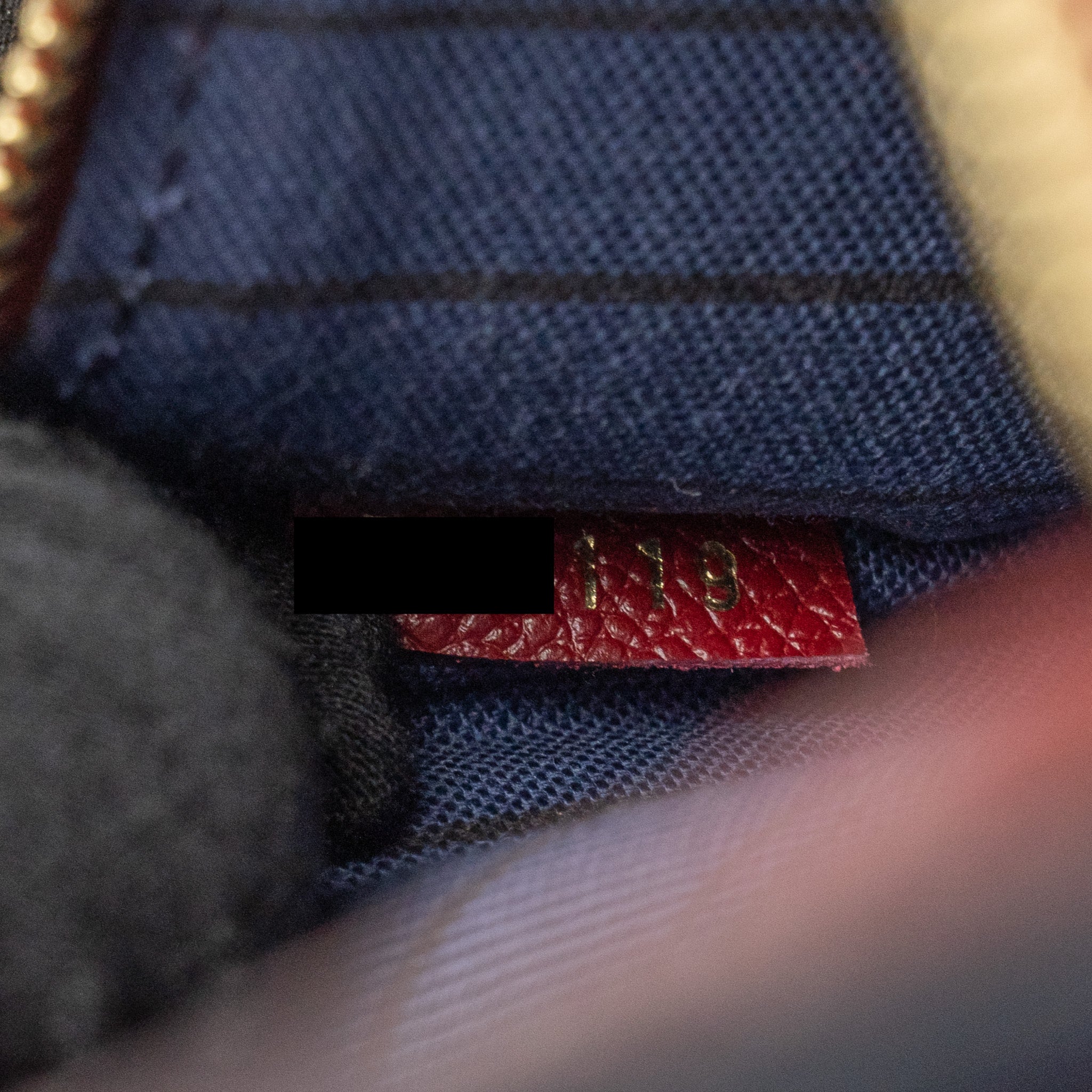 LOUIS VUITTON POCHETTE MÉTIS MONOGRAM EMPREINTE DARK RED GHW