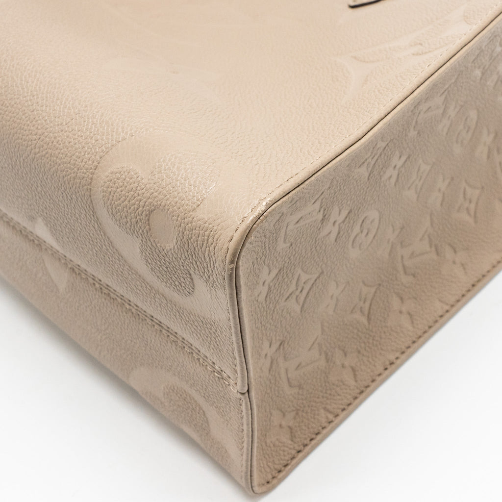 LOUIS VUITTON ONTHEGO MM MONOGRAM EMPREINETE LEATHER GREY LGHW