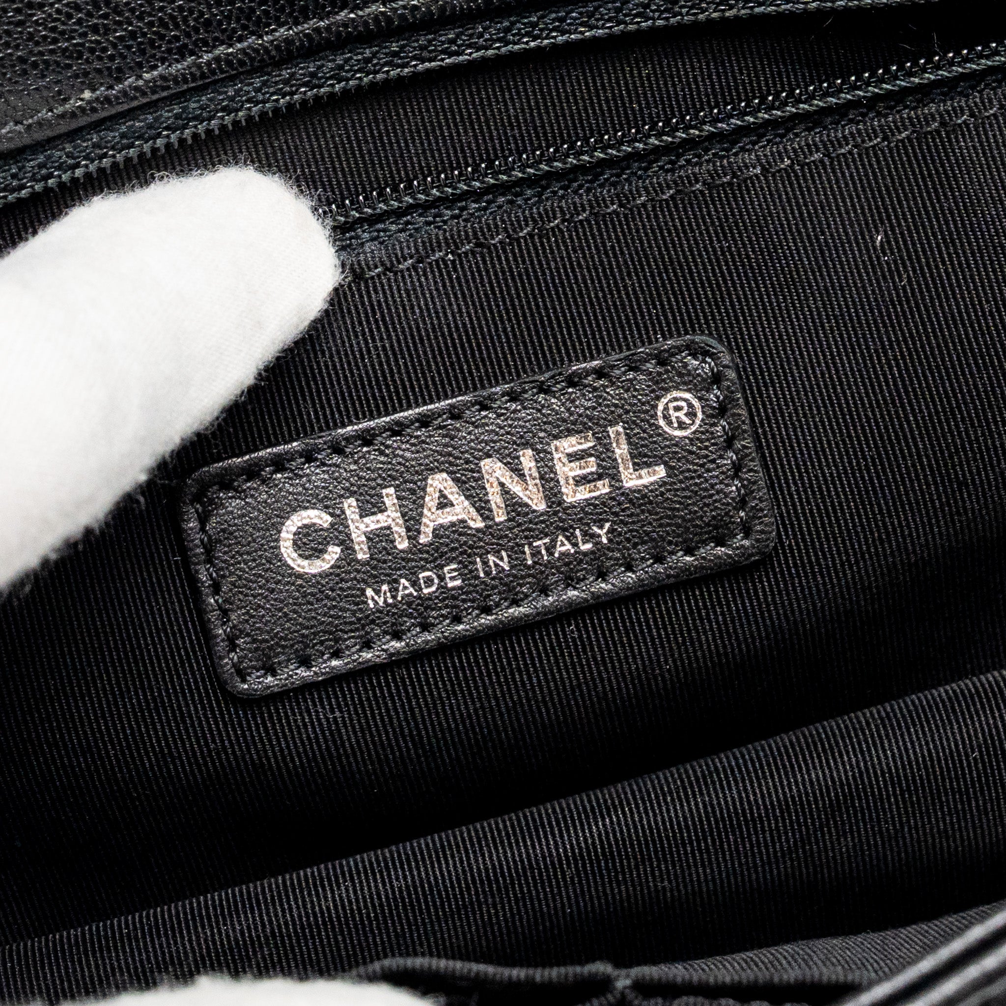 CHANEL ENVELOP METAL PLATE FLAP BAG CHEVRON CALFSKIN BLACK/NAVY RUTHENIUM SILVER HARDWARE