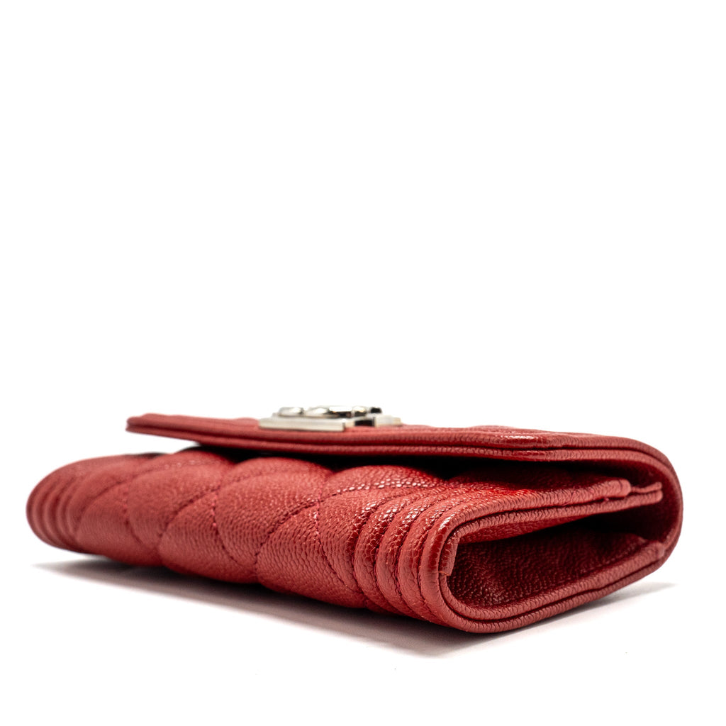 CHANEL BOY FLAP CARD HOLDER CAVIAR RED SHW
