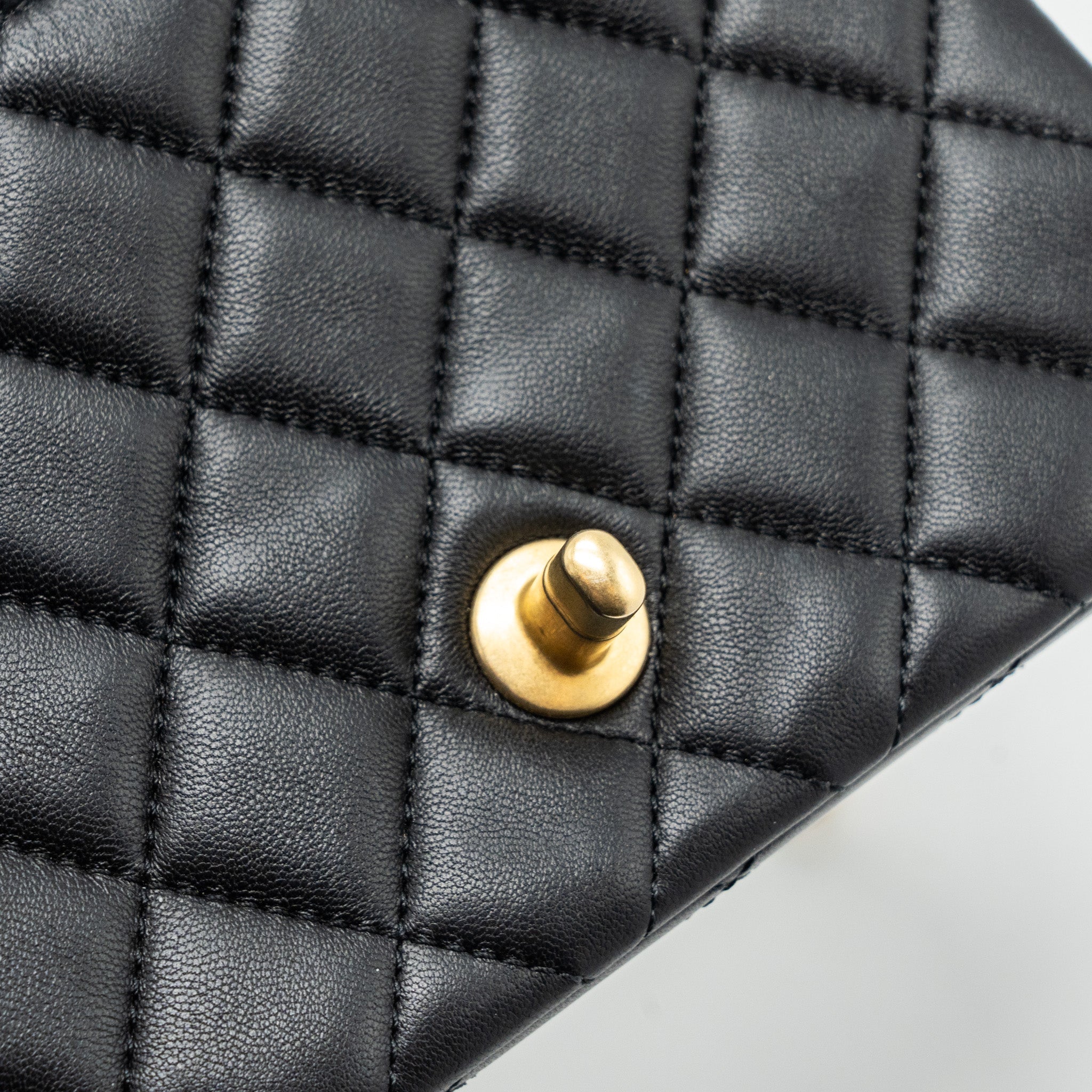 CHANEL CAMELLIA ADJUSTABLE CHAIN MINI SQUARE FLAP BAG LAMBSKIN BLACK GHW (MICROCHIP)