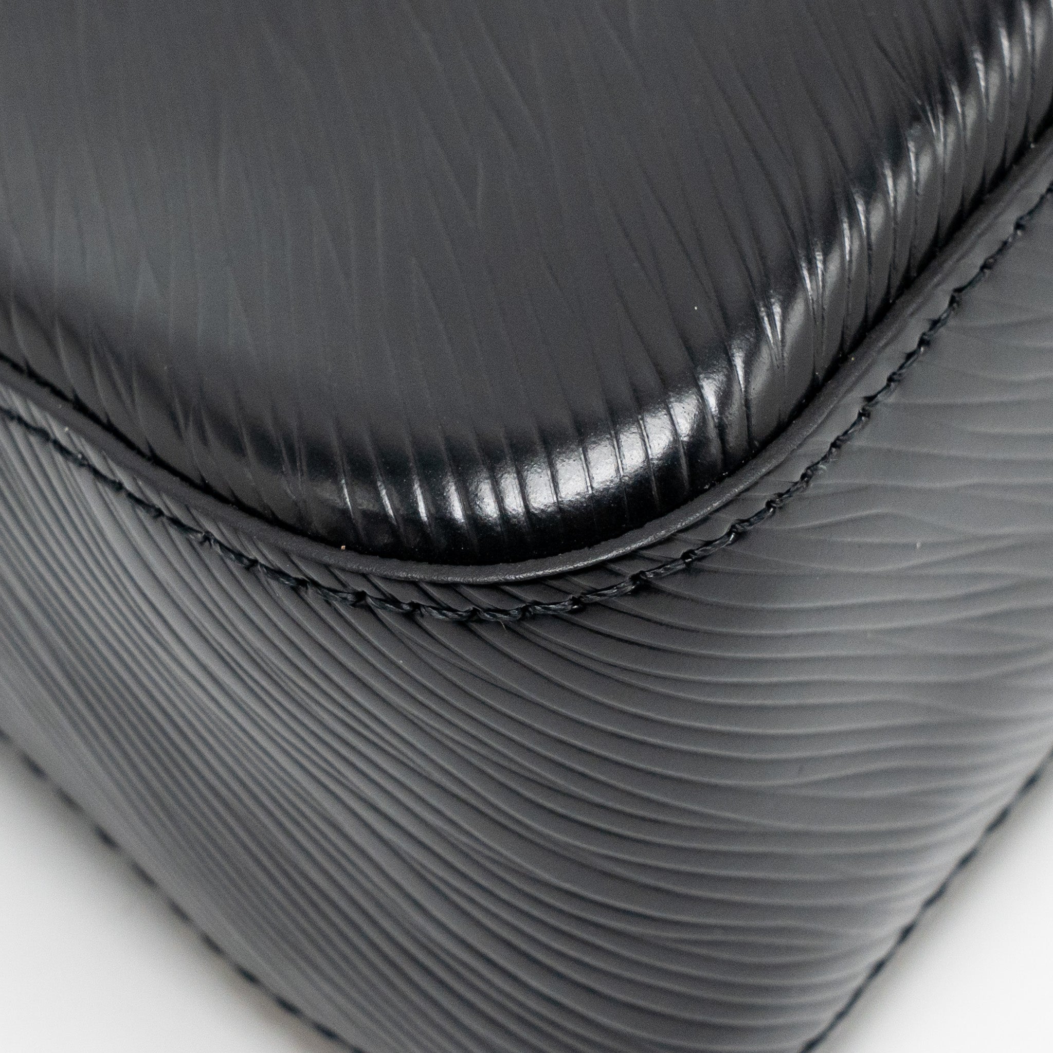 LOUIS VUITTON YAYOI KUSAMA MARELLINI EPI LEATHER BLACK SHW