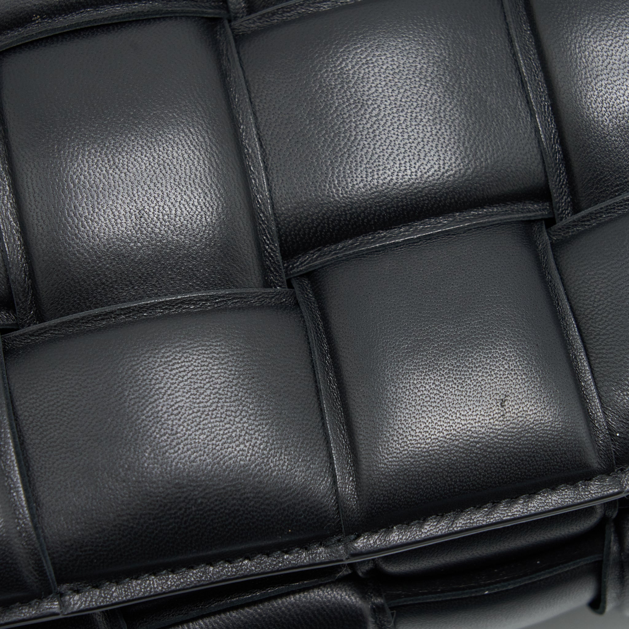 BOTTEGA VENETA PADDED CASSETTE BLACK SHW