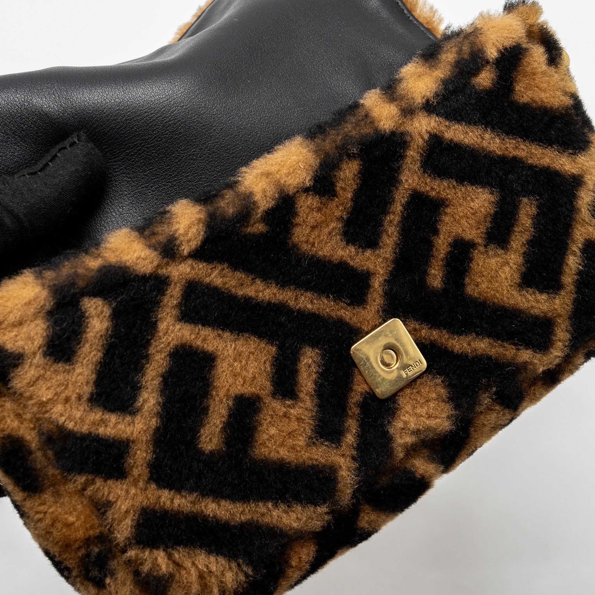 FENDI MINI BAGUETTE BAG LAMB FUR BLACK/BROWN GHW
