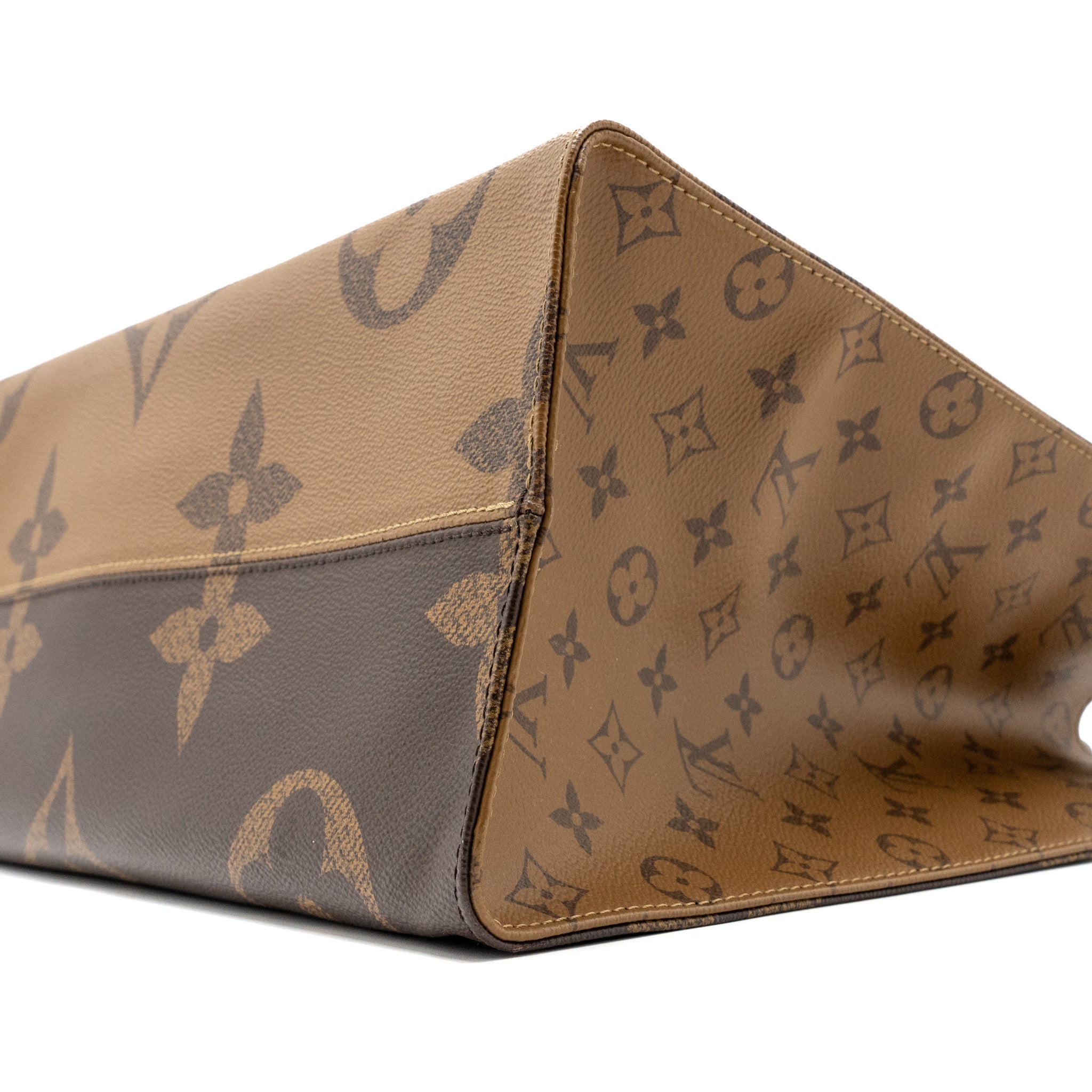 LOUIS VUITTON ONTHEGO GM MONOGRAM REVERSE CANVAS GHW