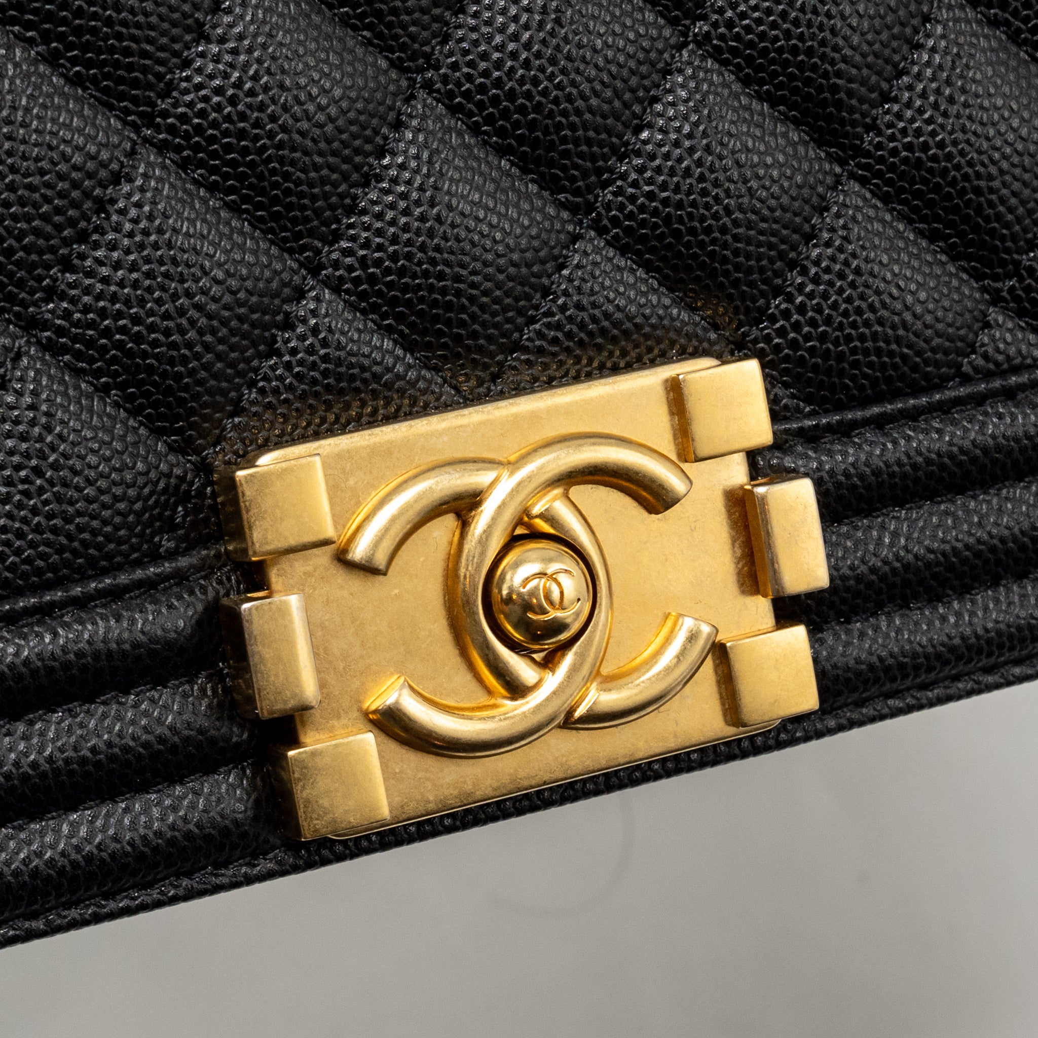 CHANEL SMALL BOY BAG CAVIAR BLACK GHW (MICROCHIP)