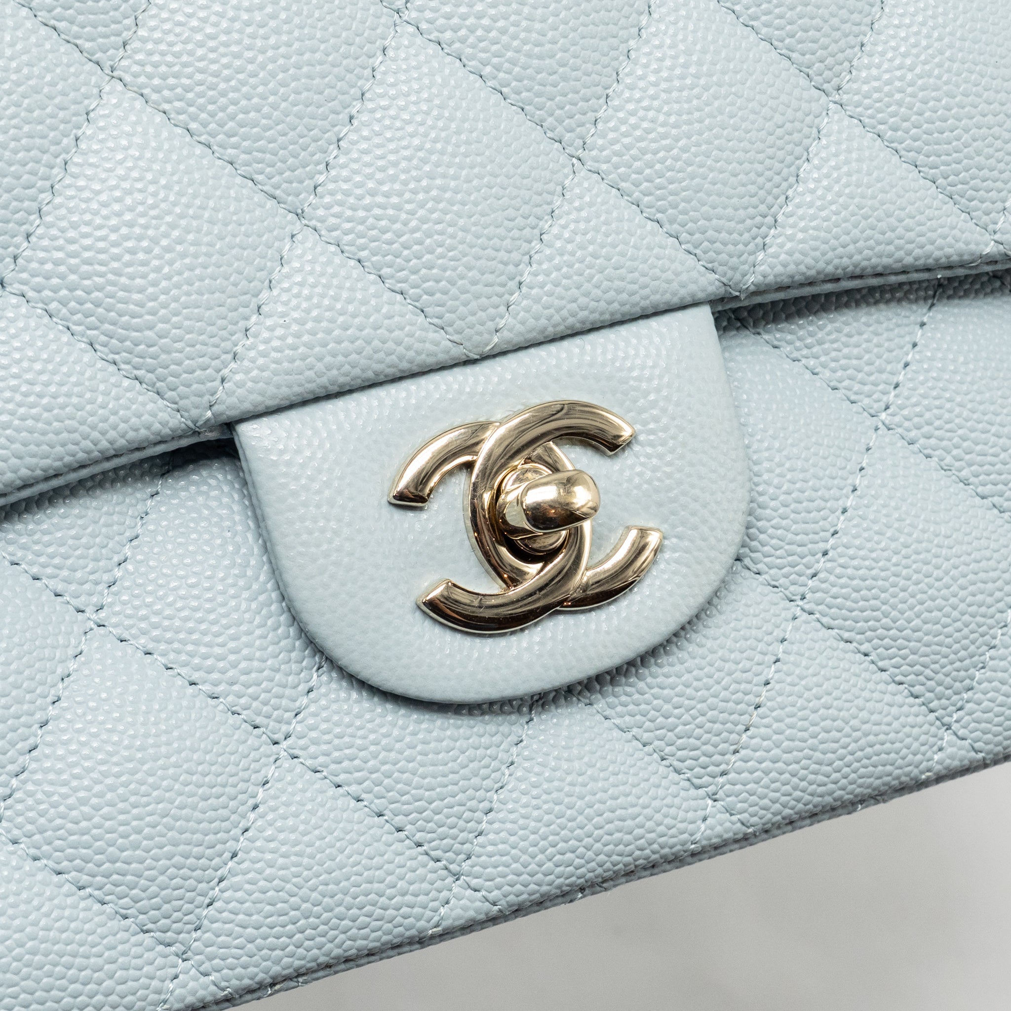 CHANEL MEDIUM CLASSIC DOUBLE FLAP BAG CAVIAR LIGHT BLUE LGHW (MICROCHIP)