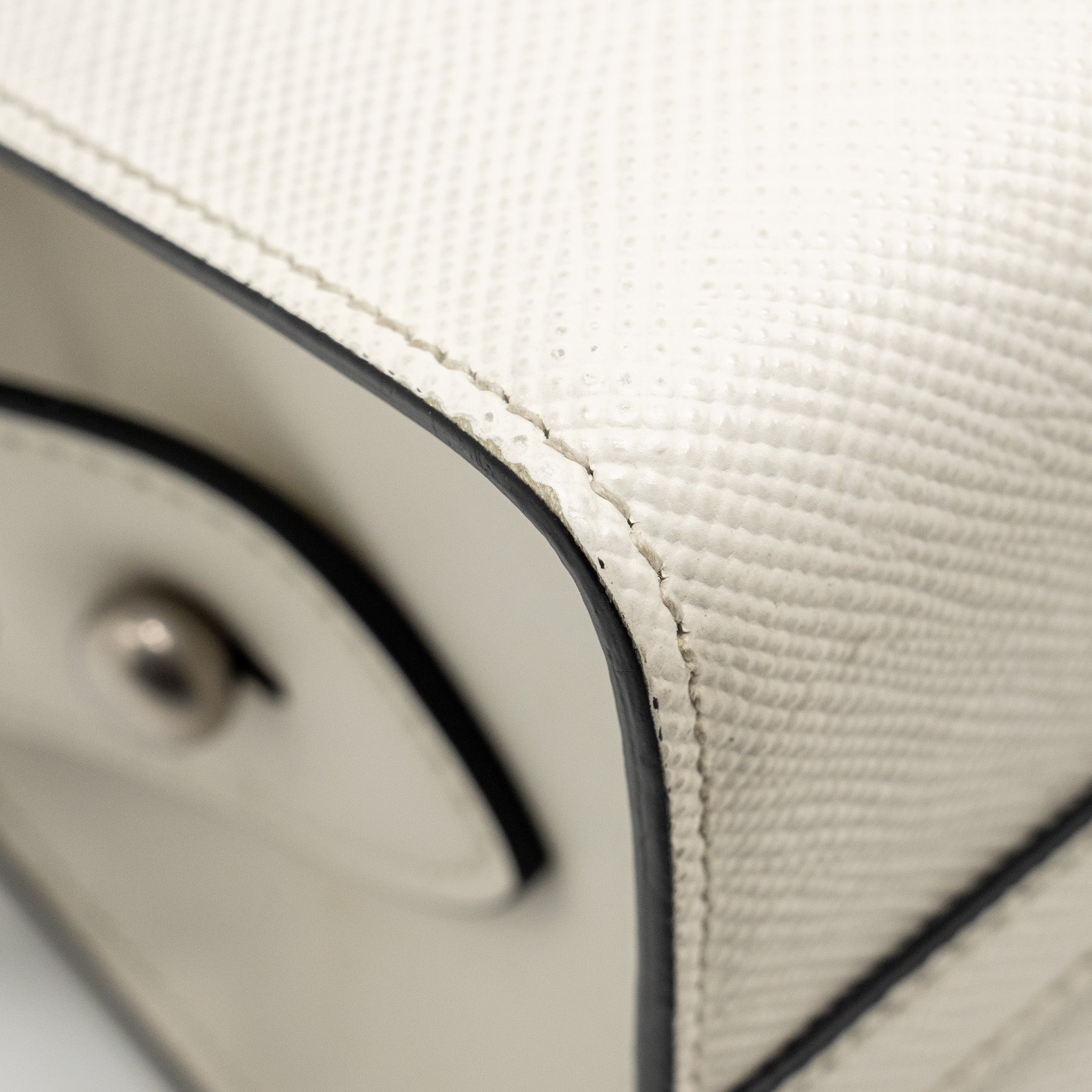 PRADA SAFFIANO MONOCHROME BAG WHITE SHW