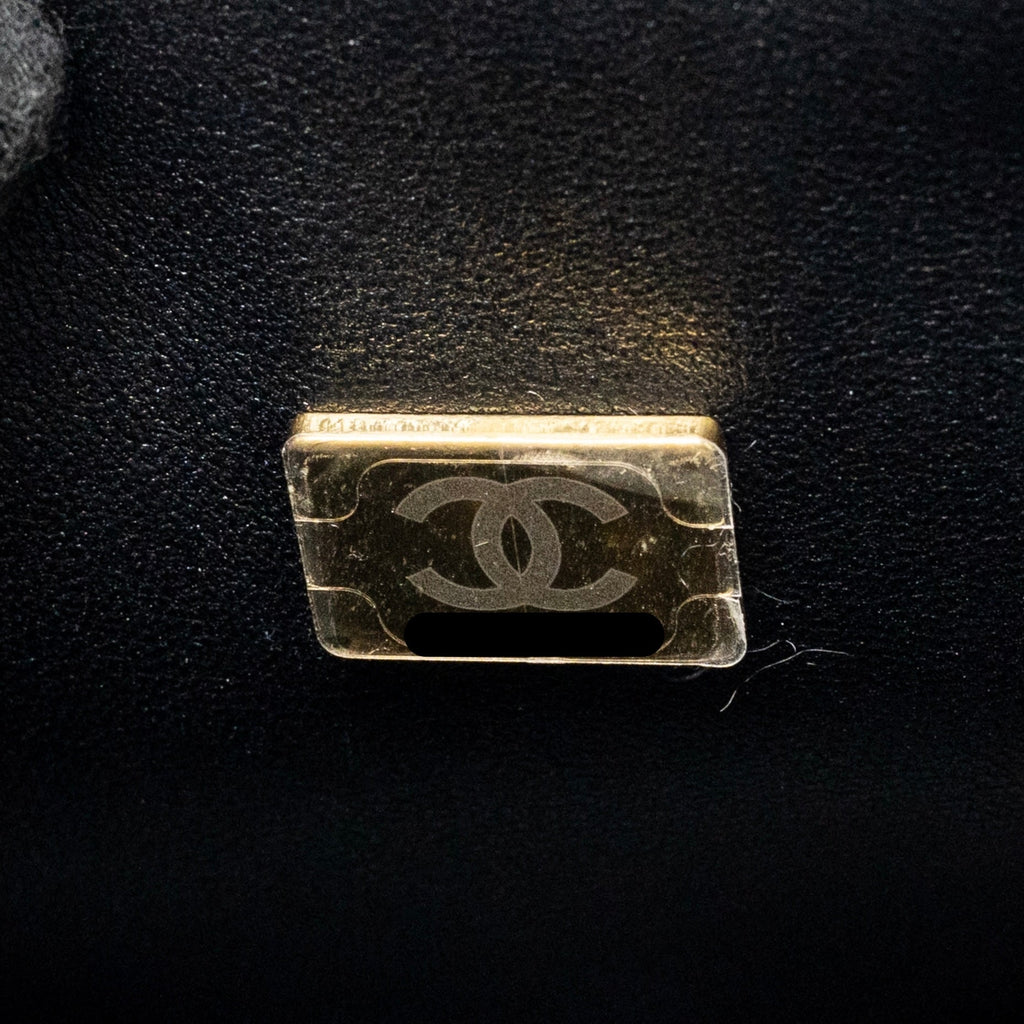 CHANEL SMALL BOY BAG CAVIAR BLACK GHW (MICROCHIP)