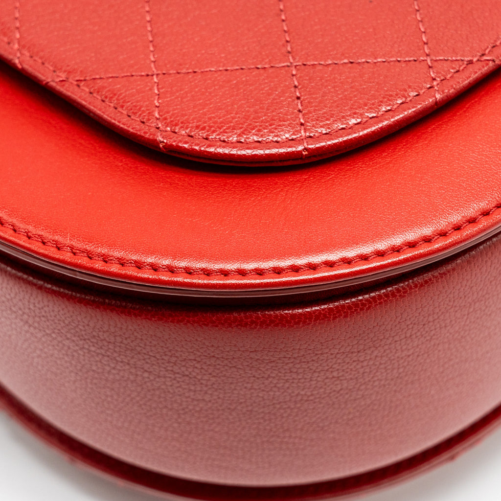 CHANEL MEDIUM COCO CURVE FLAP BAG CALFSKIN RED GHW