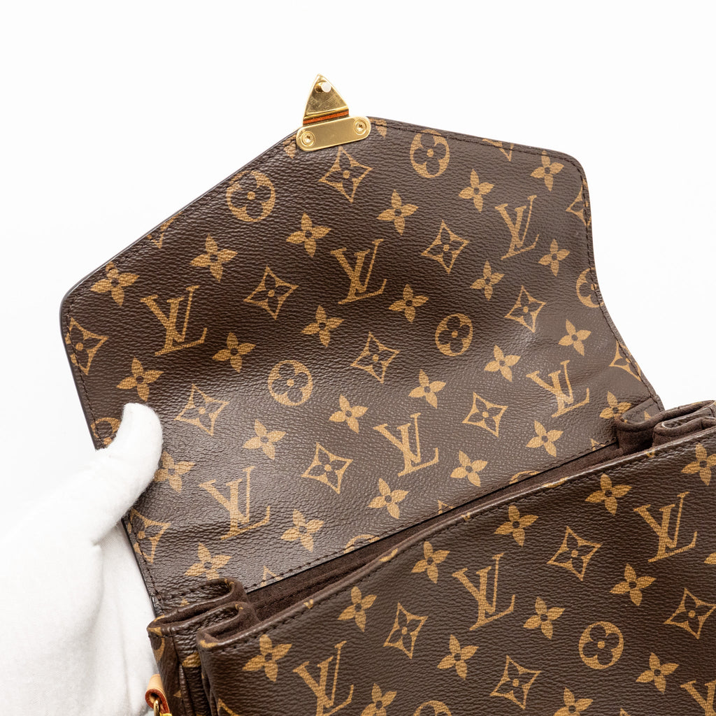 LOUIS VUITTON POCHETTE METIS MONOGRAM CANVAS GHW