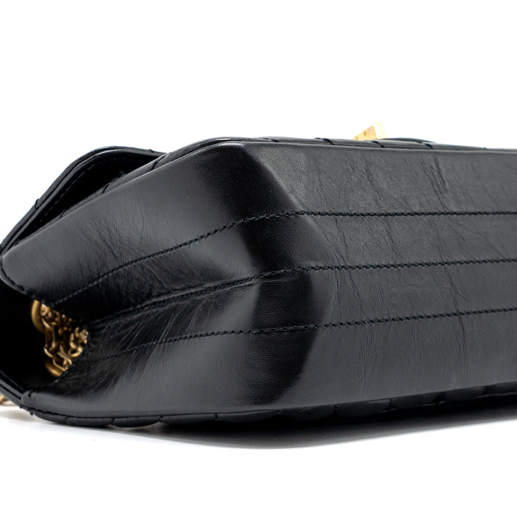 CHANEL MINI 2.55 REISSUE FLAP BAG CHEVRON AGED CALFSKIN BLACK GHW (MICROCHIP)