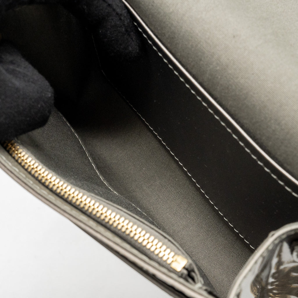 LOUIS VUITTON LOUISE PM PATENT SILVER GHW