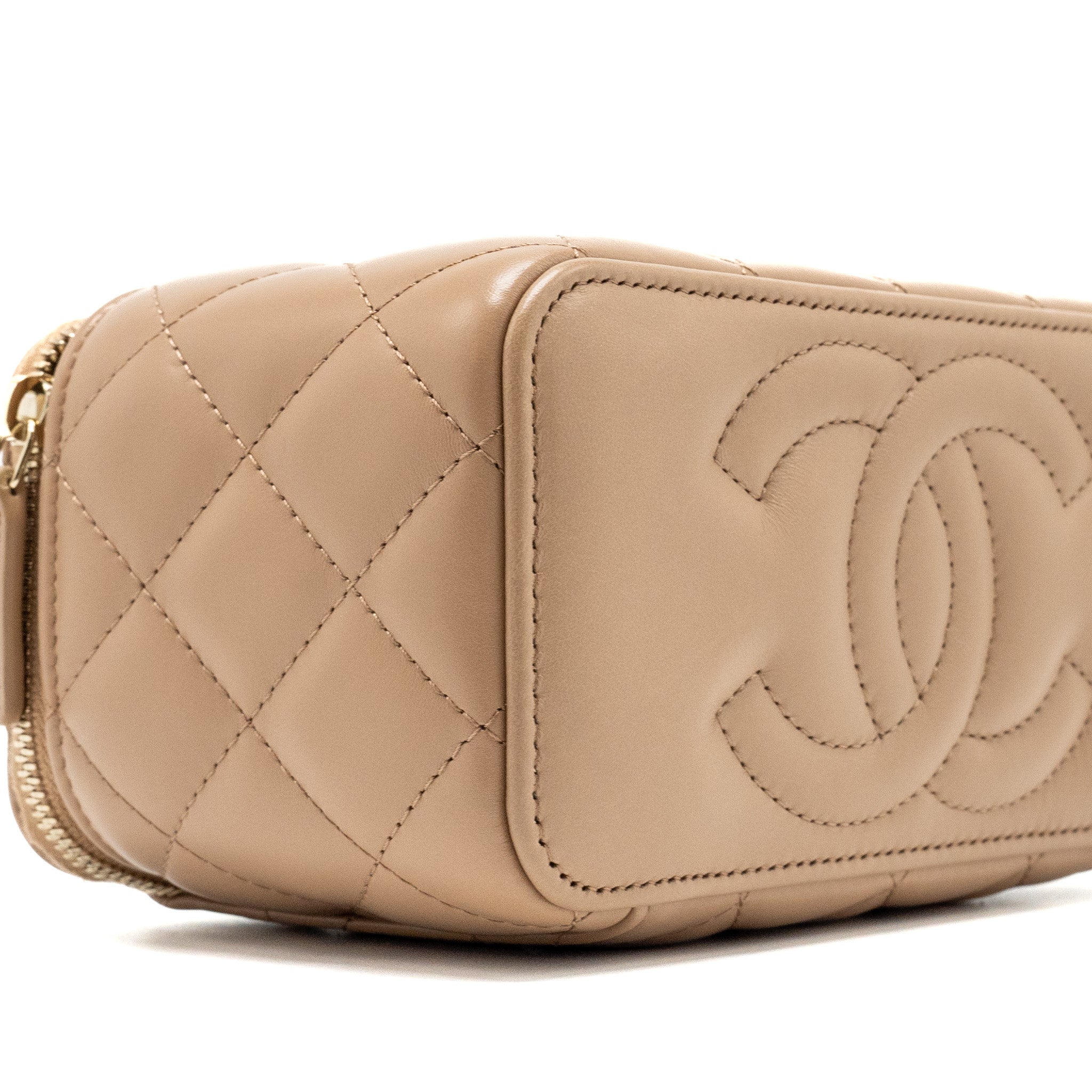 CHANEL GOLD PILLAR LONG VANITY CASE WITH ADJUSTABLE CHAIN LAMBSKIN DARK BEIGE GHW (MICROCHIP)