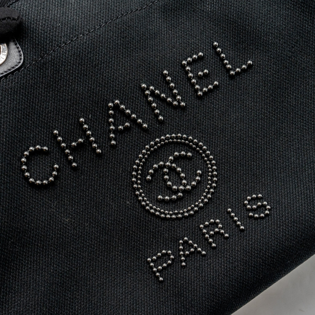 CHANEL LARGE DEAUVILLE BLACK-STUDDED TOTE BAG CANVAS/LEATHER BLACK SHW