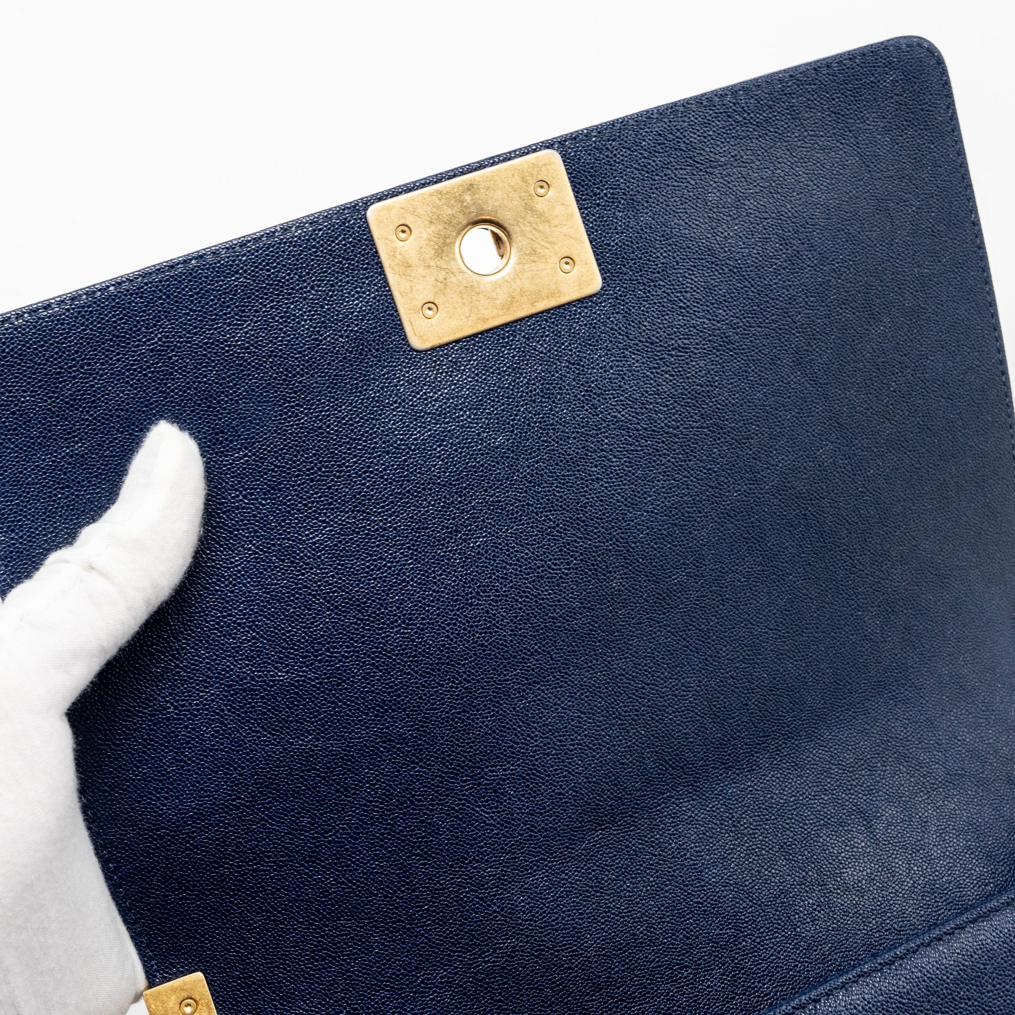 CHANEL MEDIUM BOY BAG CAVIAR NAVY GHW
