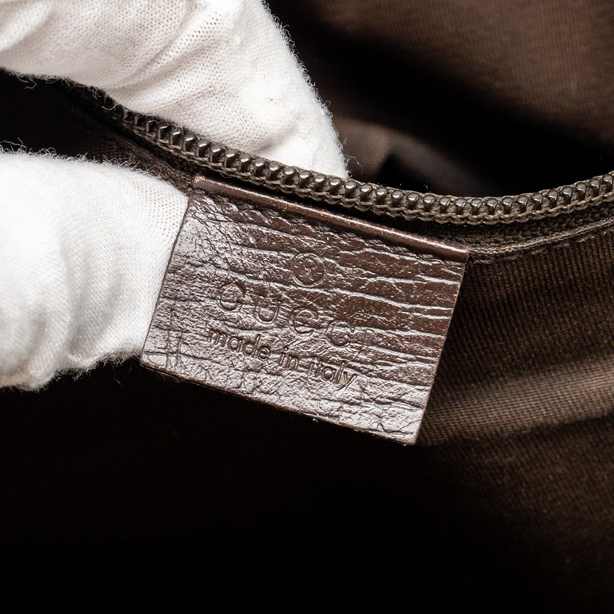 GUCCI LARGE FLAP MESSENGER BAG GG SUPREME CANVAS SHW