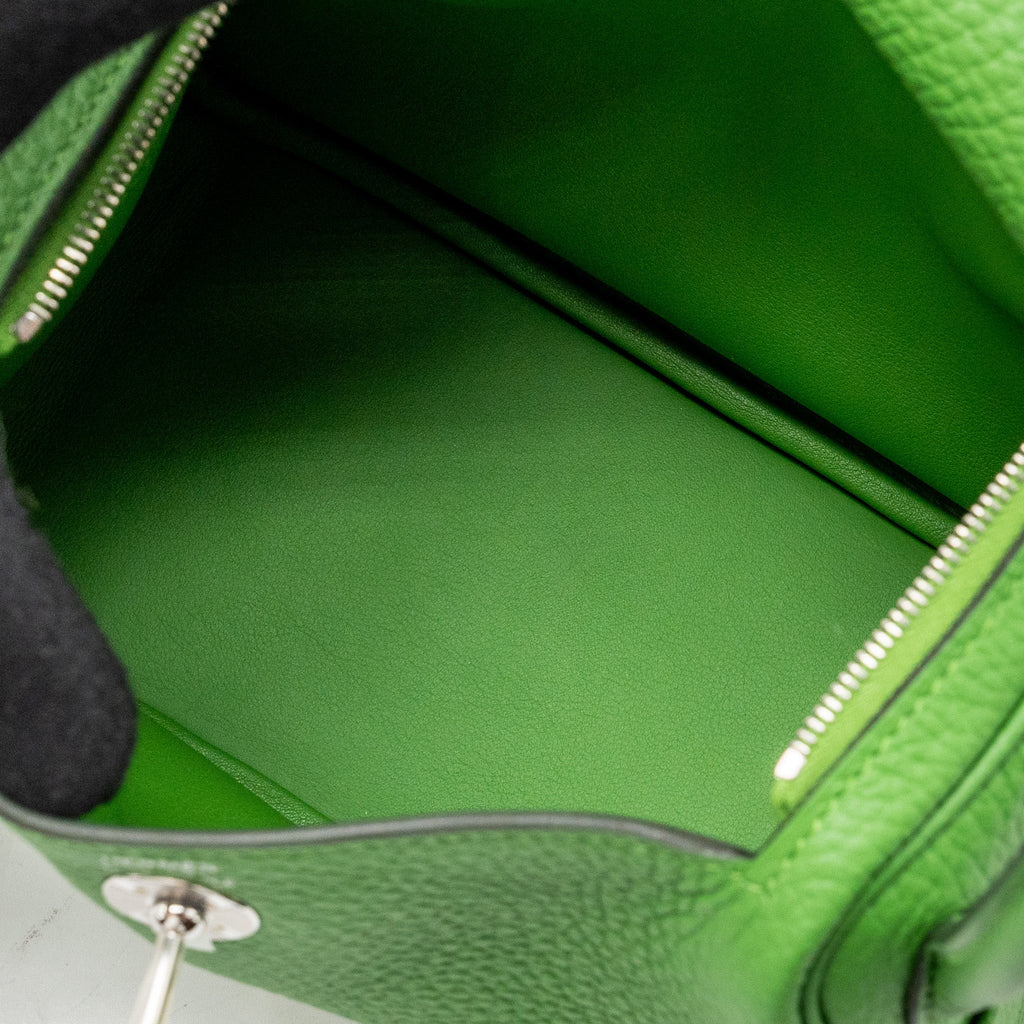 HERMES MINI LINDY CLEMENCE VERT YUCCA SHW