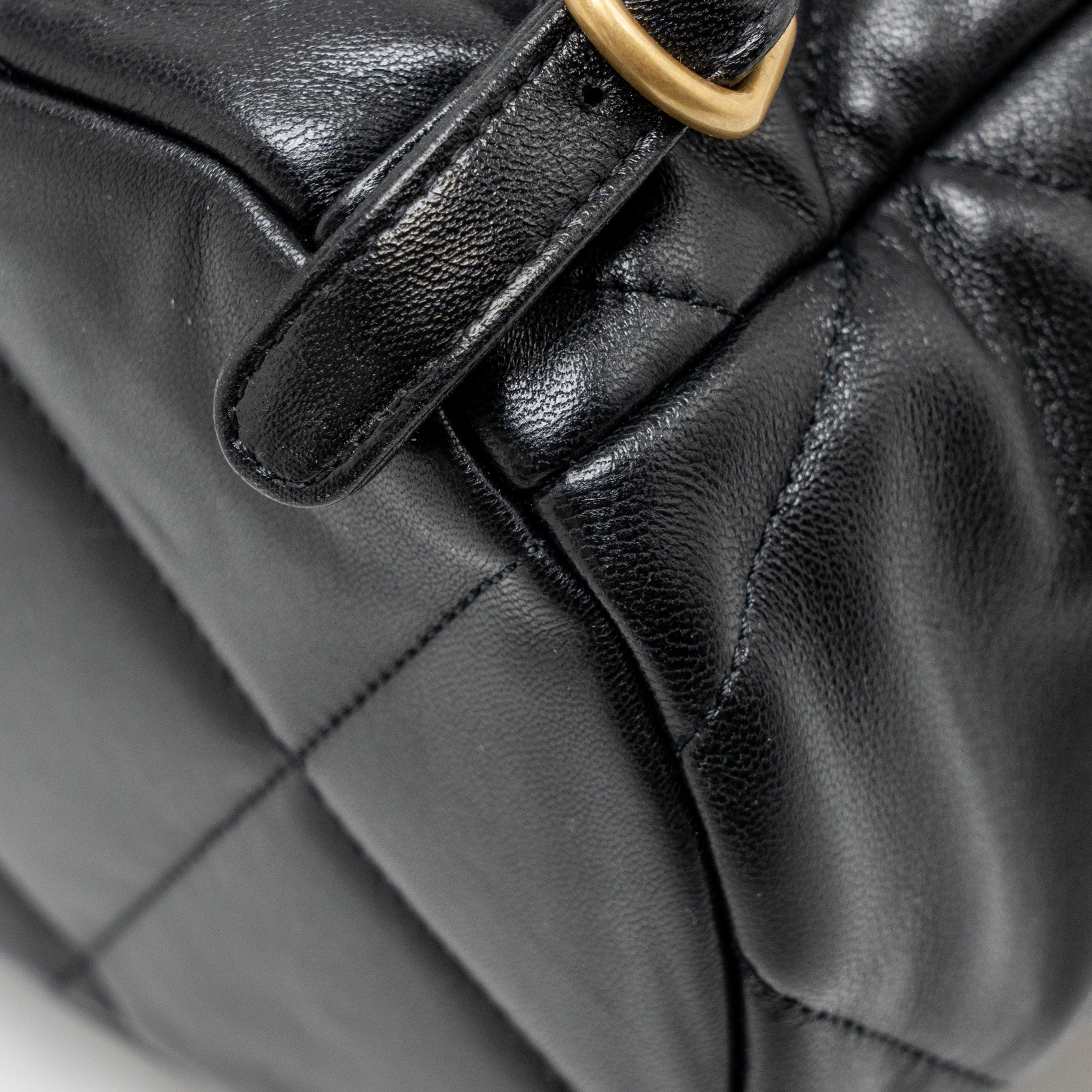 CHANEL 24C 19 BACKPACK LAMBSKIN BLACK MULTICOLOUR HARDWARE (MICROCHIP)