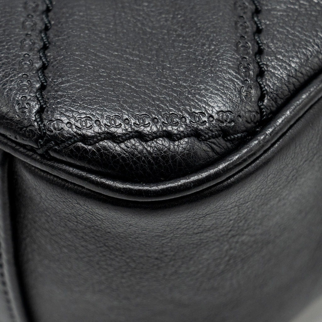 CHANEL PARIS-EDINBURGH COCO SPORRAN FLAP BAG CALFSKIN BLACK RUTHENIUM HARDWARE