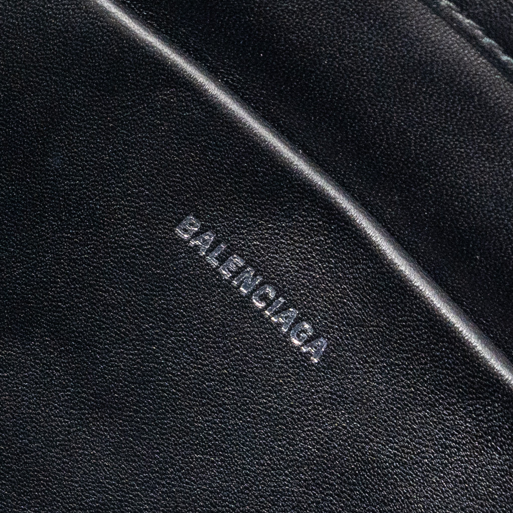 BALENCIAGA ZIP POUCH CLUTCH SHEARLING BLACK/ WHITE SHW