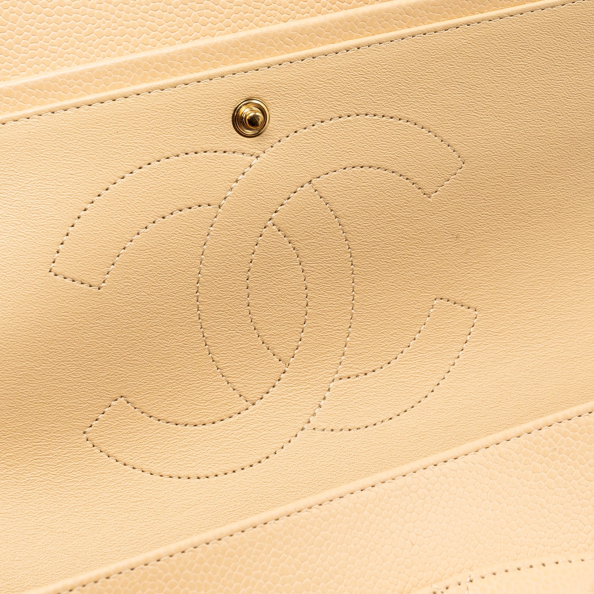 CHANEL JUMBO CLASSIC DOUBLE FLAP CAVIAR BEIGE LGHW (MICROCHIP)
