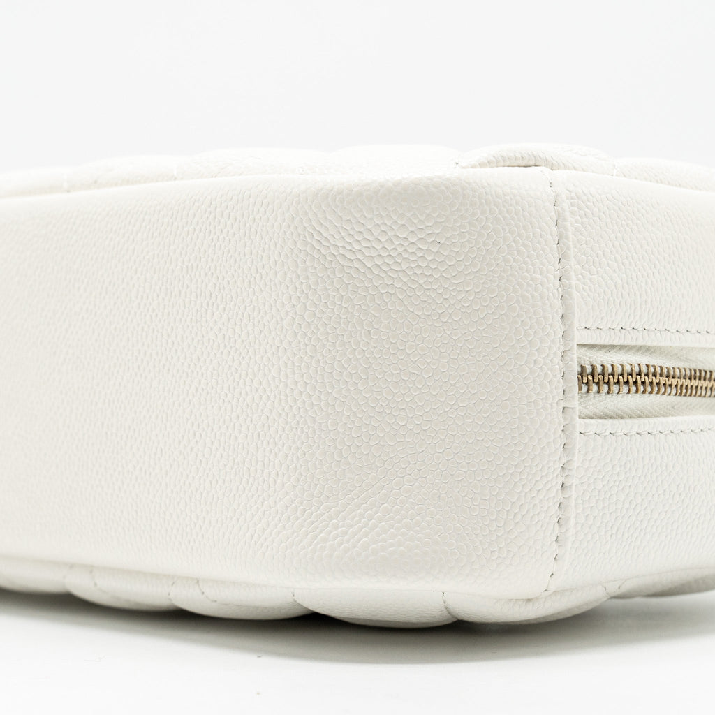CHANEL TIMELESS CLASSIC POUCH GRAINED CALFSKIN WHITE LGHW (MICROCHIP)