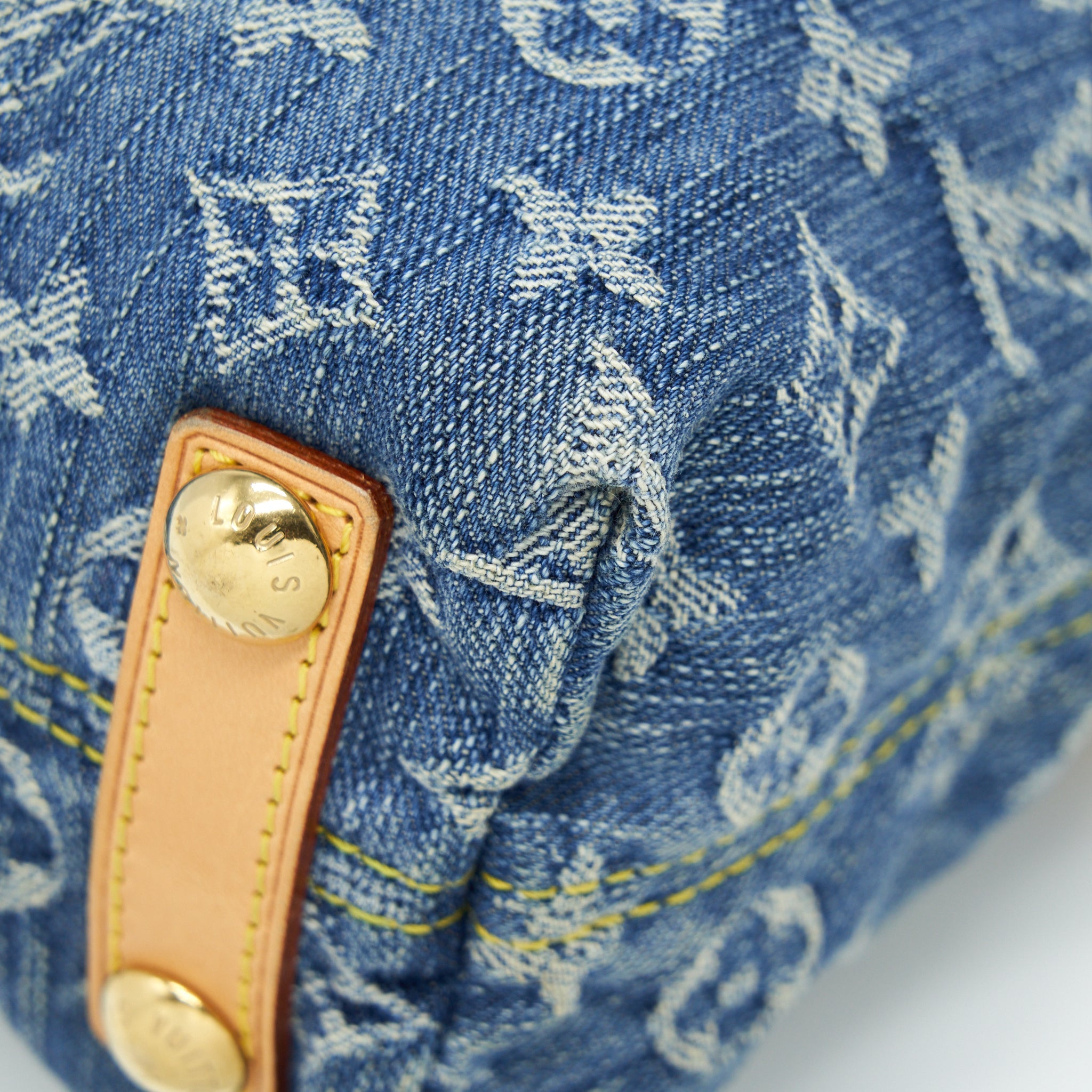 LOUIS VUITTON VINTAGE DENIM CROSSBODY BAG WITH AN EXTRA STRAP GHW