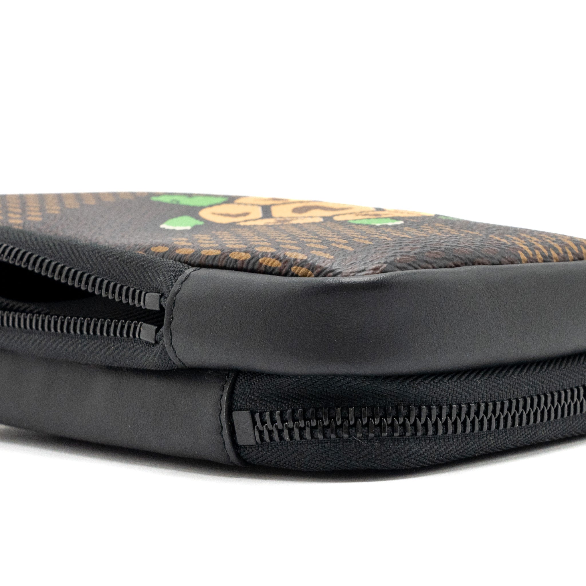 LOUIS VUITTON NIGO DOUBLE PHONE POUCH LIMITED EDITION BLACK HARDWARE
