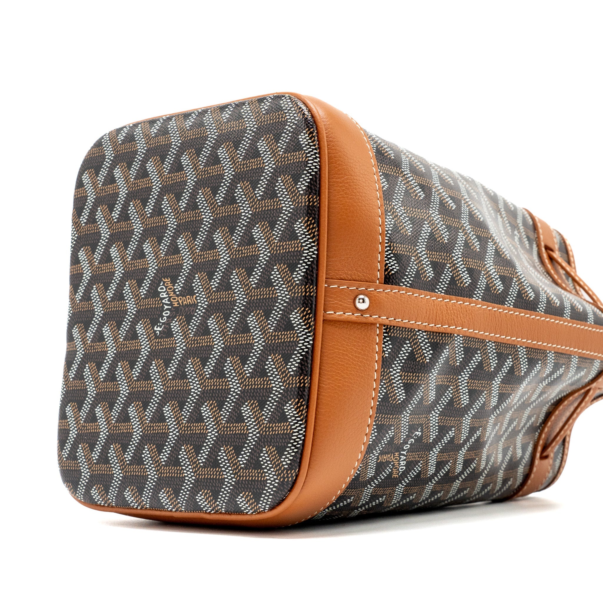 GOYARD PETIT FLOT BUCKET BAG CANVAS / CALFSKIN BROW SHW