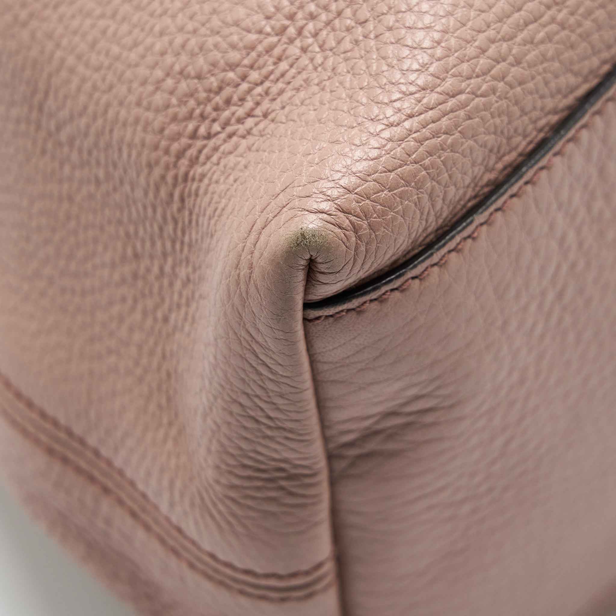 GUCCI SOHO CHAIN SHOULDER BAG LIGHT PINK GHW