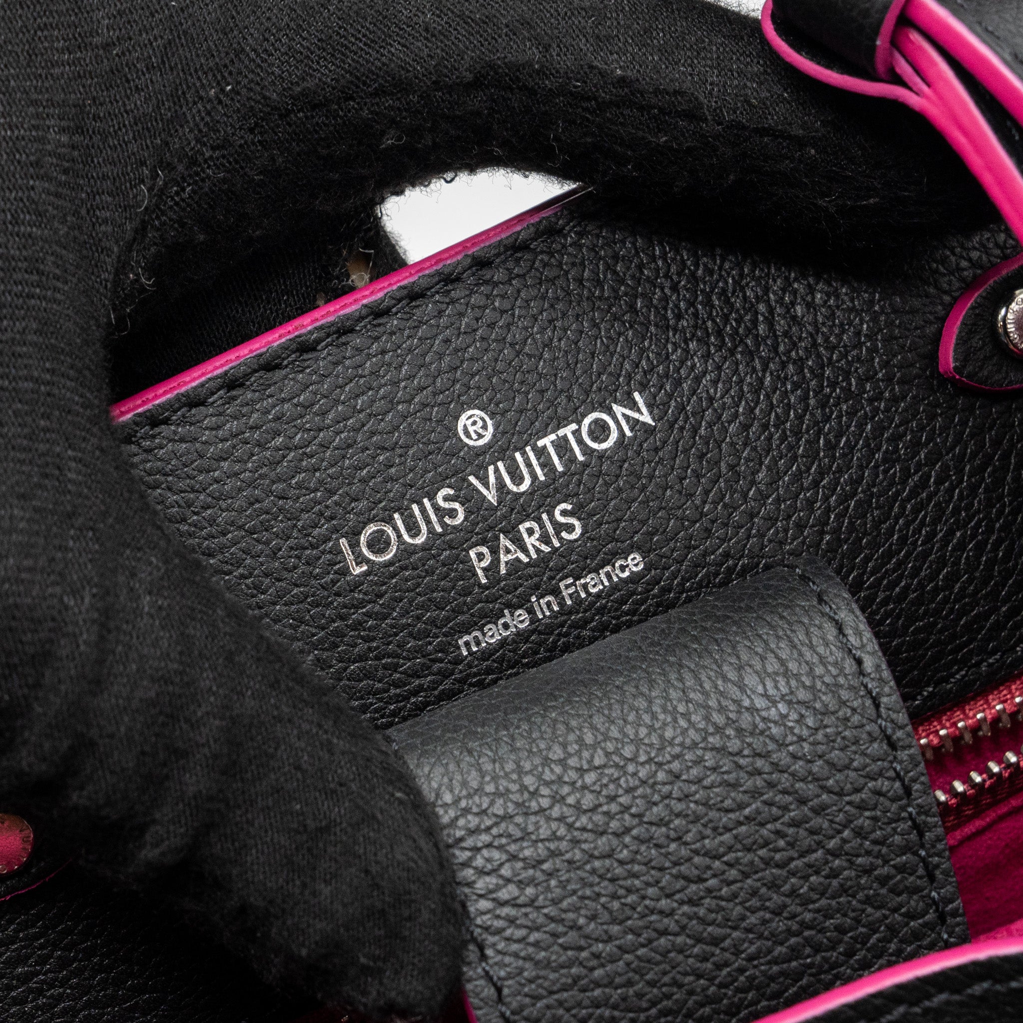 LOUIS VUITTON LOCKME BUCKET BAG CALFSKIN BLACK/PINK SHW