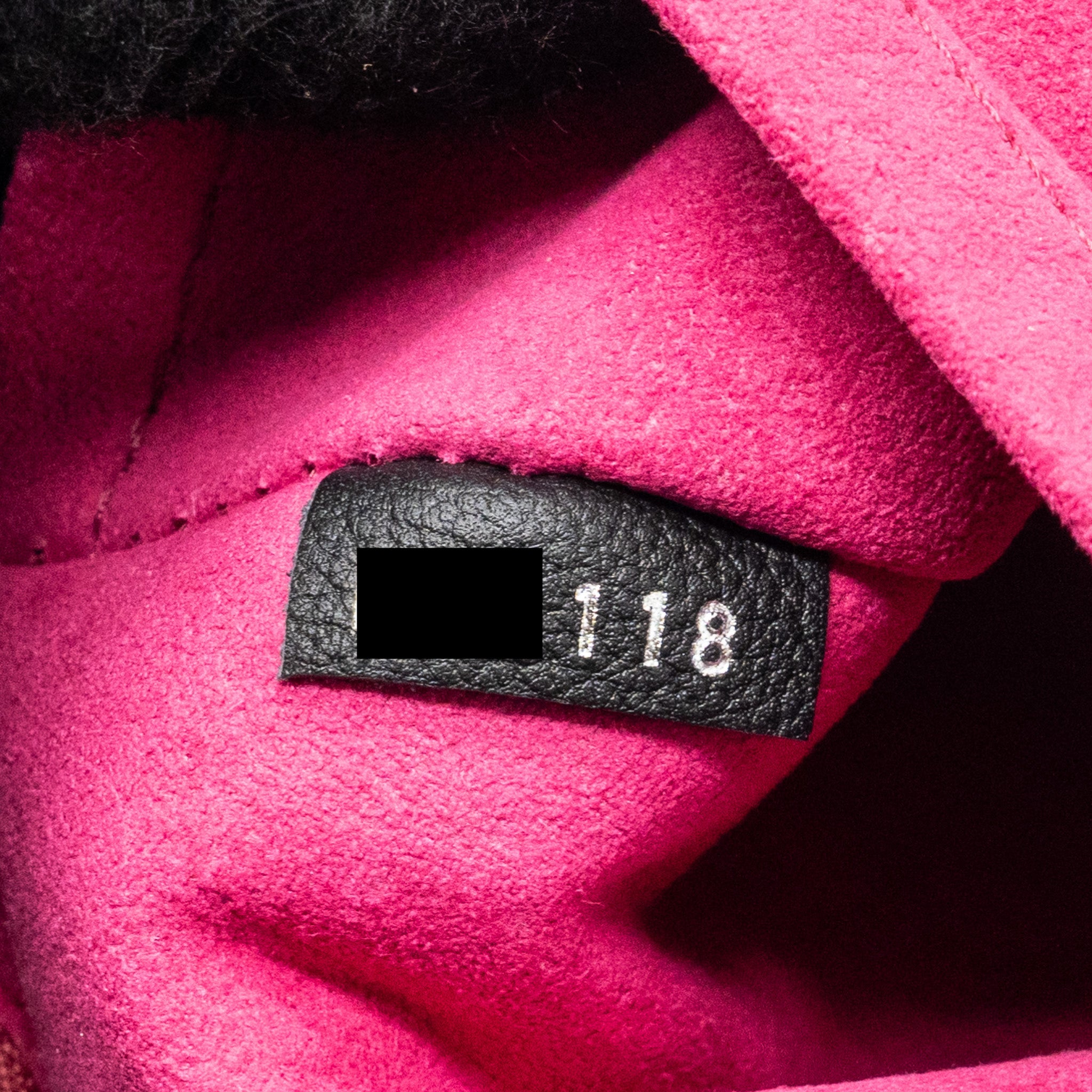 LOUIS VUITTON LOCKME BUCKET BAG CALFSKIN BLACK/PINK SHW