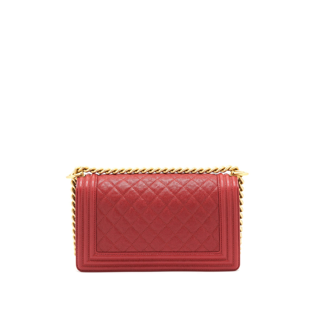 CHANEL MEDIUM BOY GRAINED RED CALFSKIN BRUSHED GHW