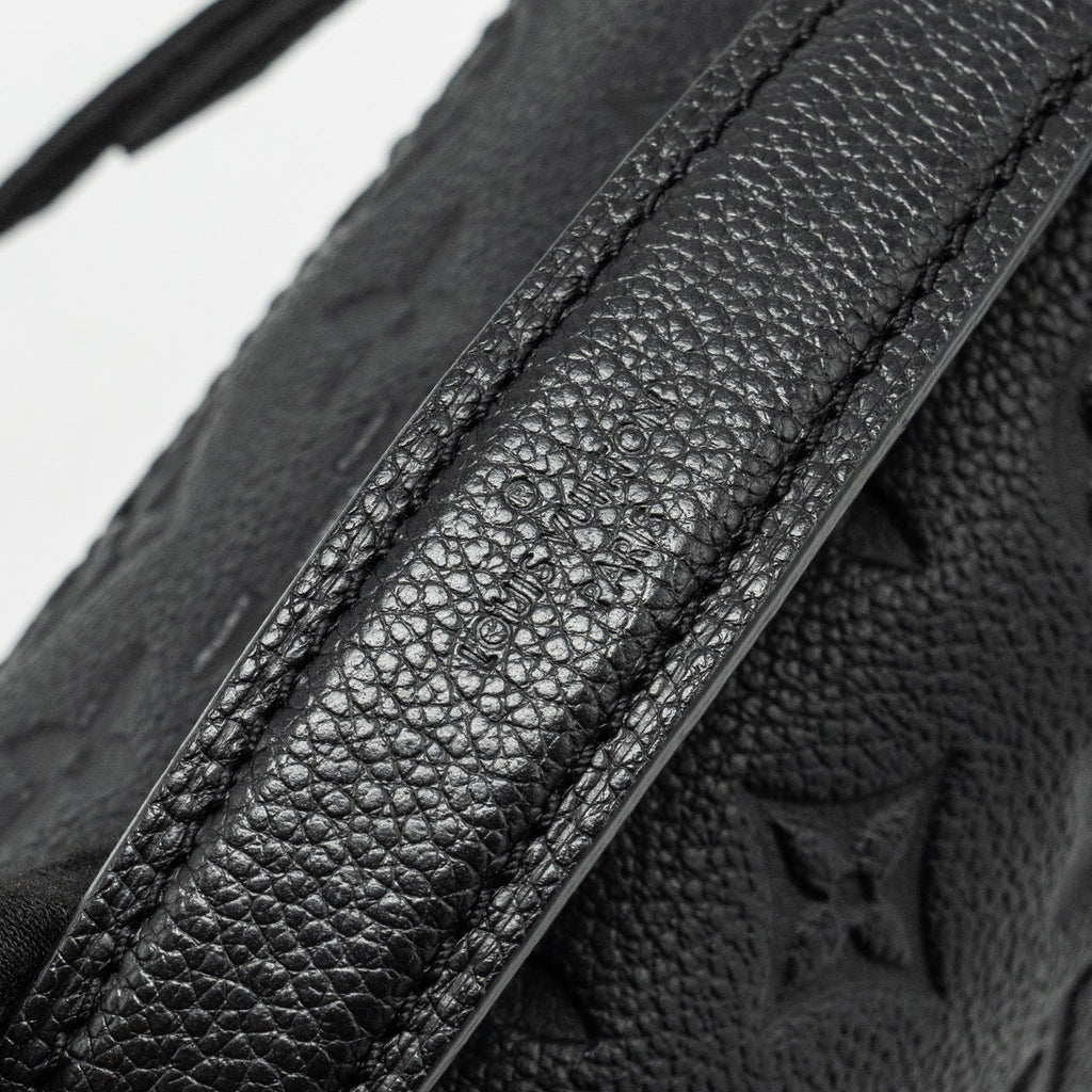 LOUIS VUITTON POCHETTE METIS MONOGRAM EMPREINTE BLACK GHW