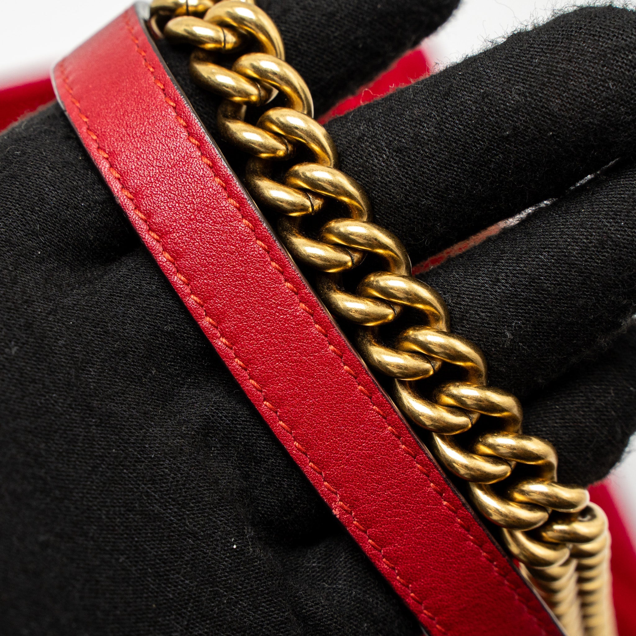 GUCCI SMALL GG MARMONT BAG VELVET RED BRUSHED GHW