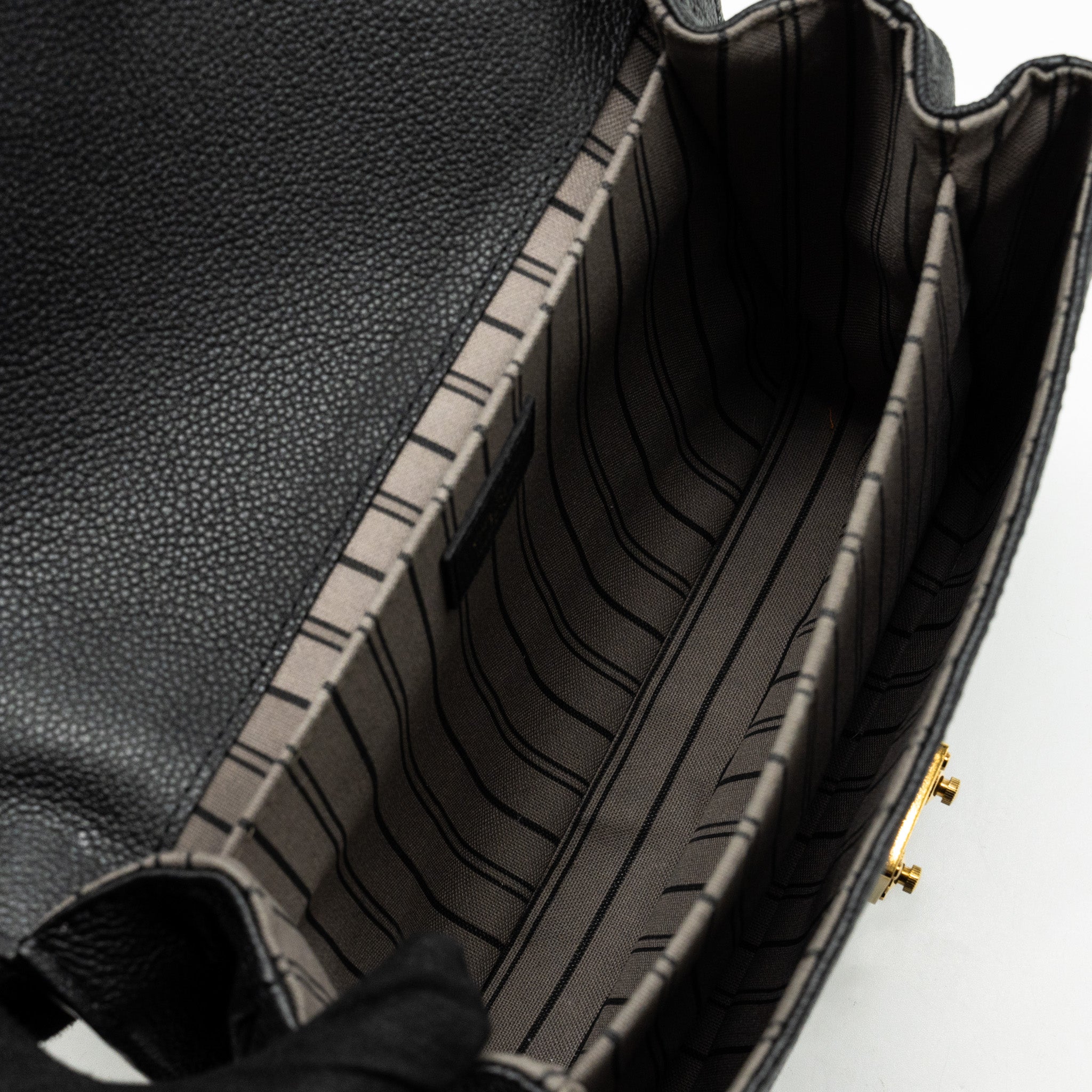LOUIS VUITTON POCHETTE METIS MONOGRAM EMPREINTE BLACK GHW