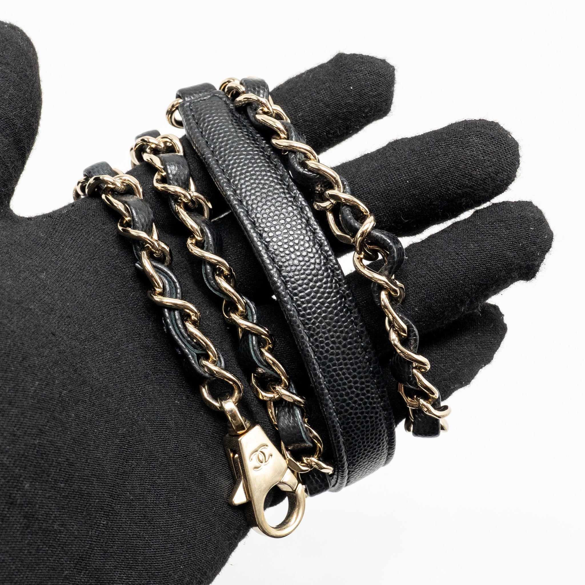 CHANEL MEDIUM CHEVRON COCO HANDLE CAVIAR BLACK / BURGUNDY HANDLE LGHW