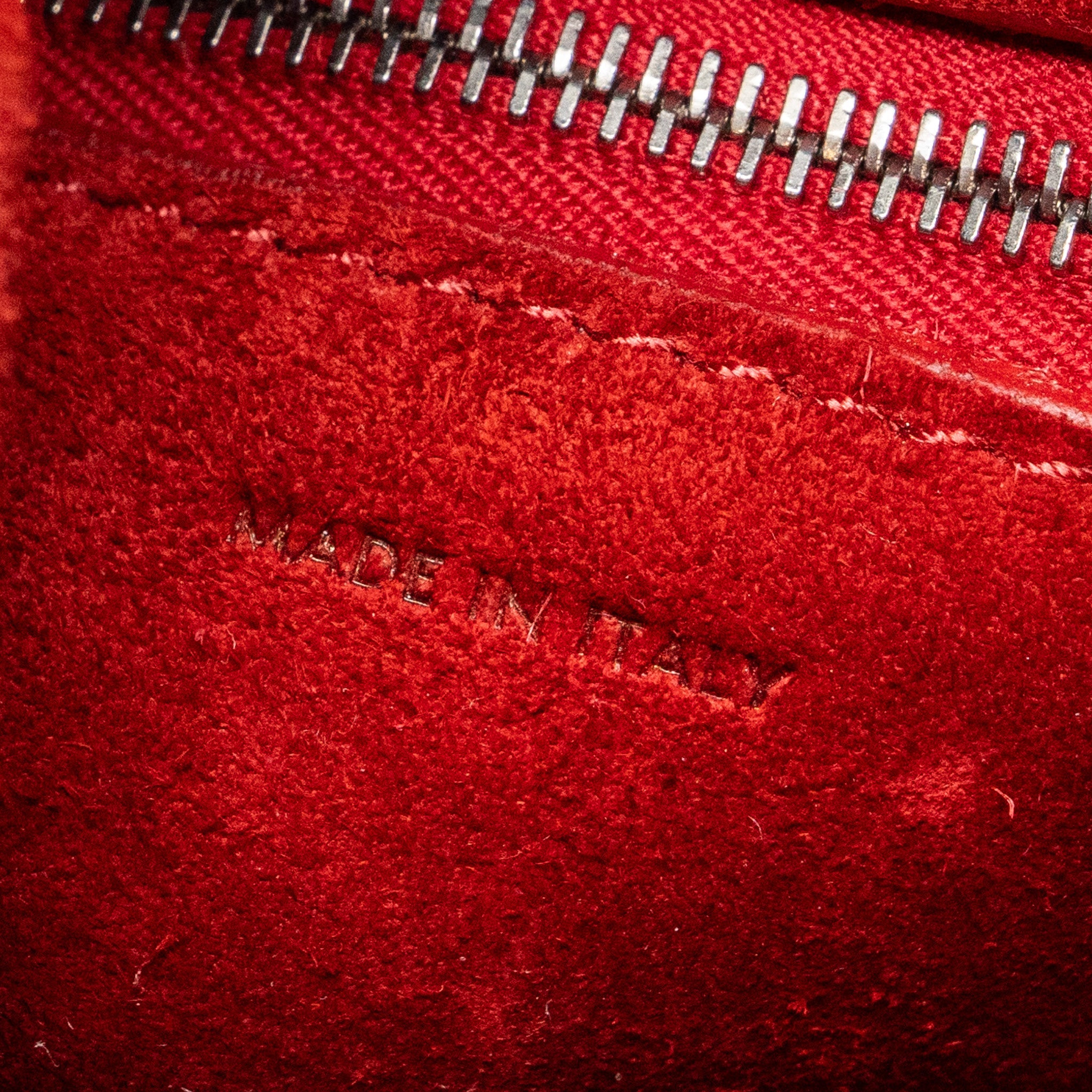 CELINE SANGLE SMALL BUCKET BAG GRAINED CALFSKIN RED SHW