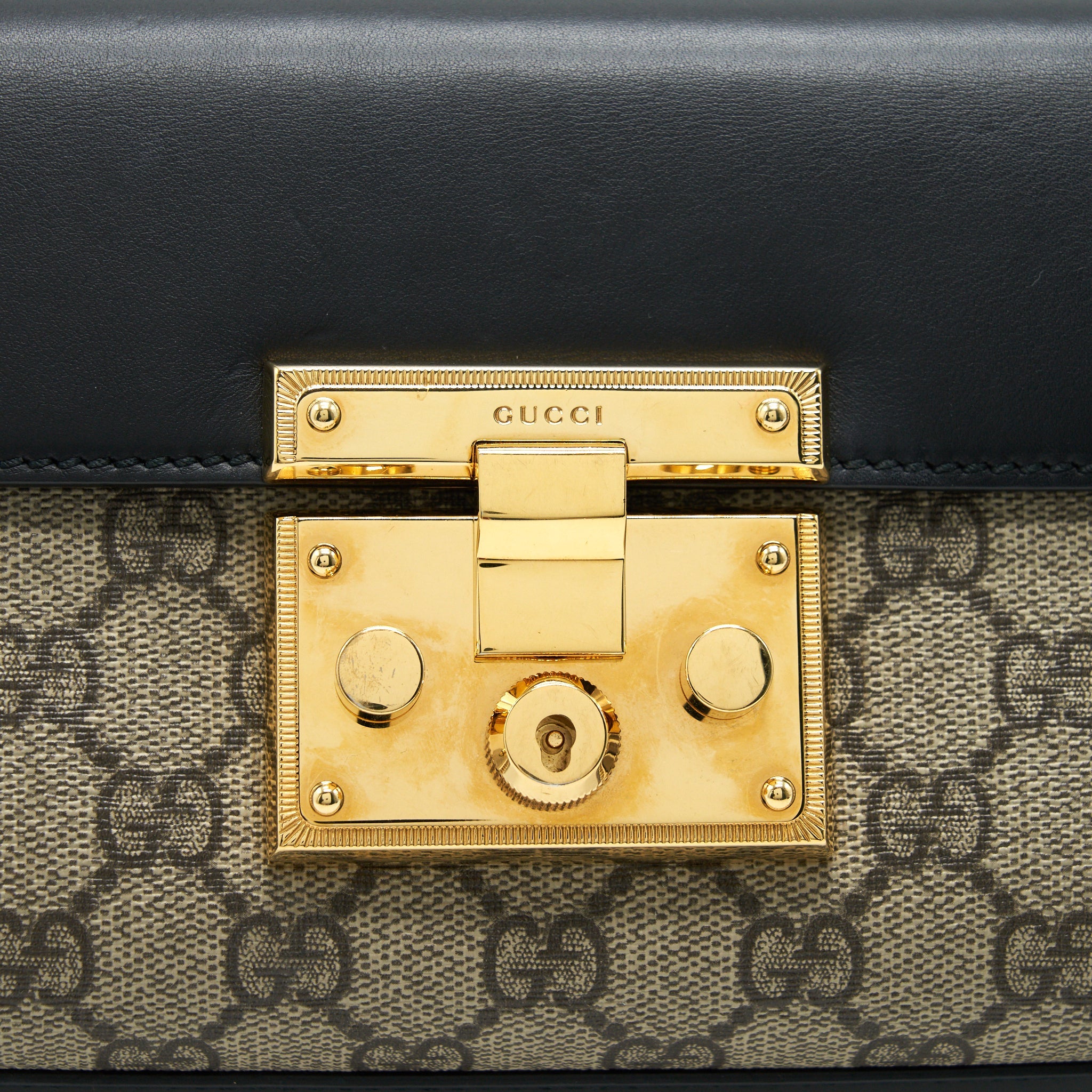 GUCCI PADLOCK SMALL GG SHOULDER BAG