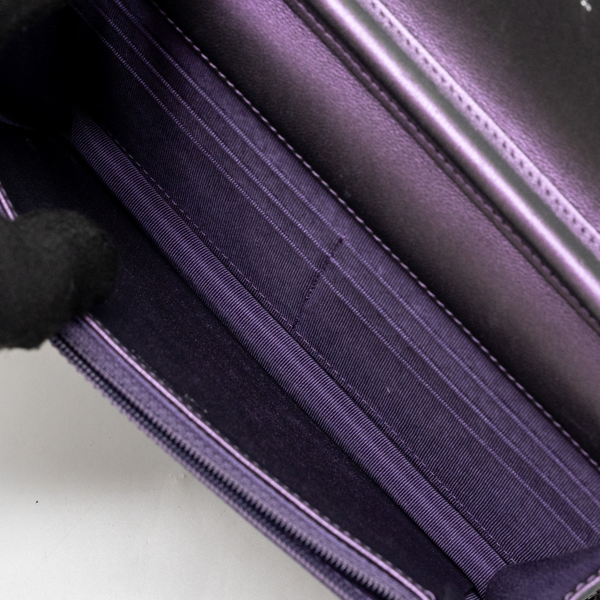CHANEL CLASSIC WALLET ON CHAIN LAMBSKIN IRIDESCENT PURPLE RUTHENIUM HARDWARE