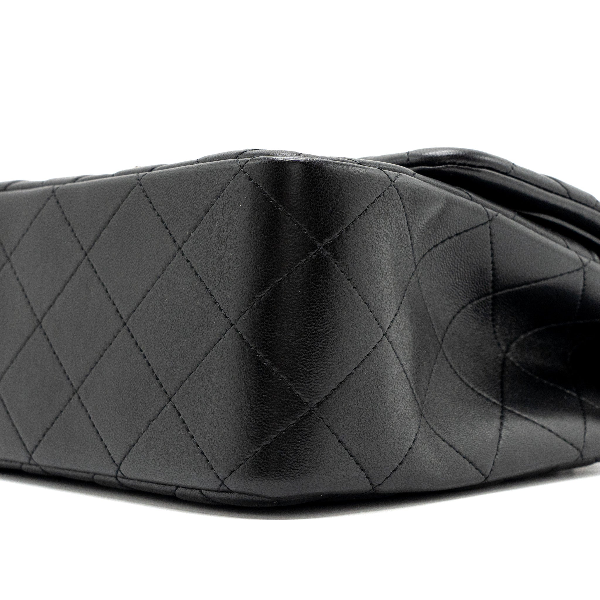 CHANEL JUMBO CLASSIC DOUBLE FLAP BAG LAMBSKIN BLACK SHW
