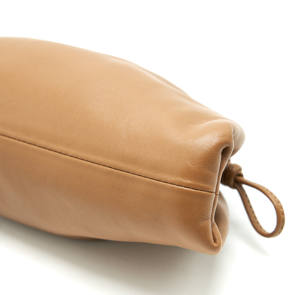 BOTTEGA VENETA MINI POUCH IN CARAMEL