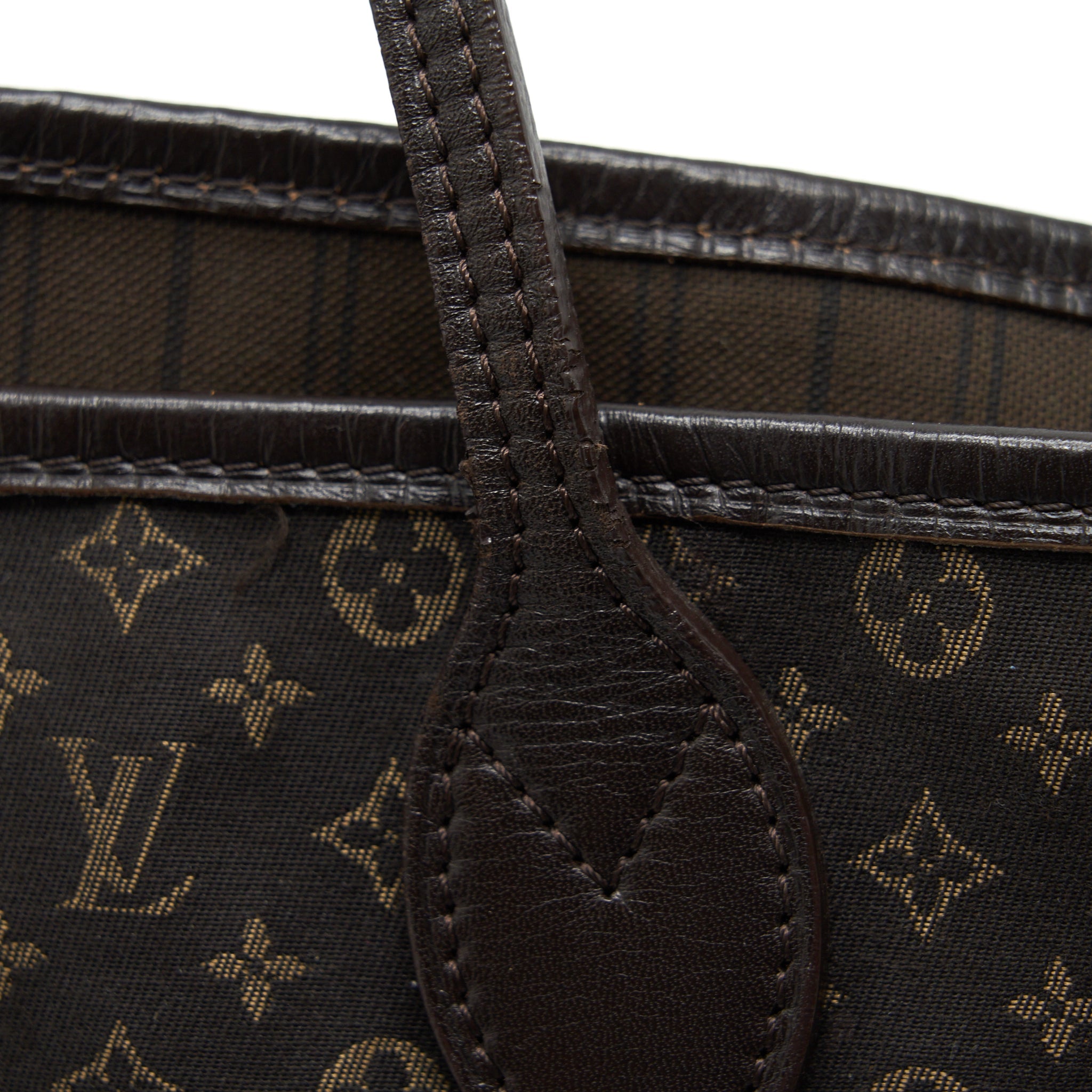 LOUIS VUITTON NEVERFULL MM MONOGRAM FABRIC DARK BROWN GHW