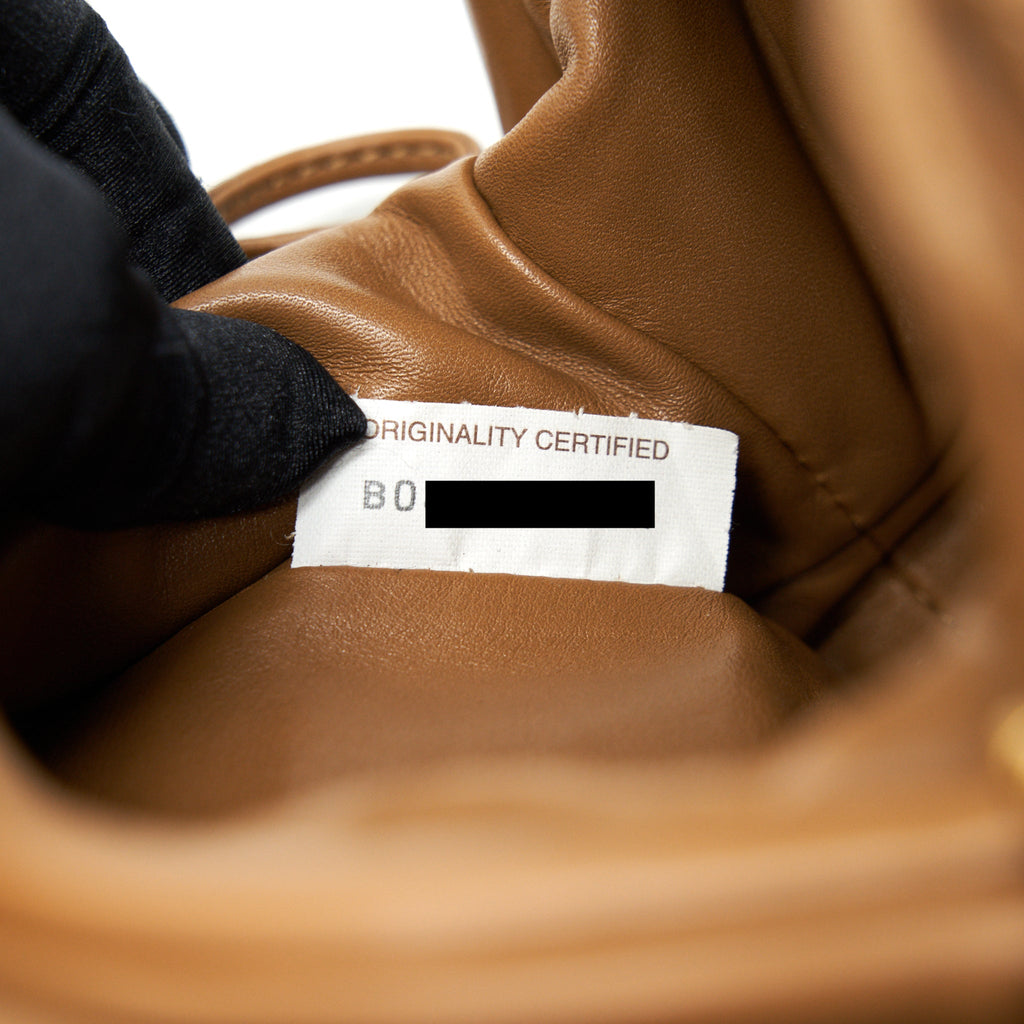BOTTEGA VENETA MINI POUCH IN CARAMEL