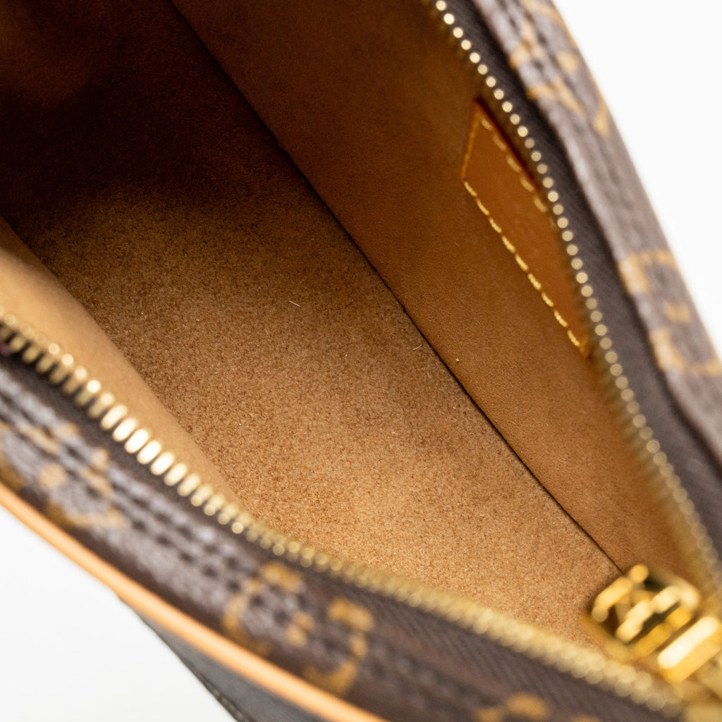 LOUIS VUITTON LOOP BAG MONOGRAM CANVAS GHW