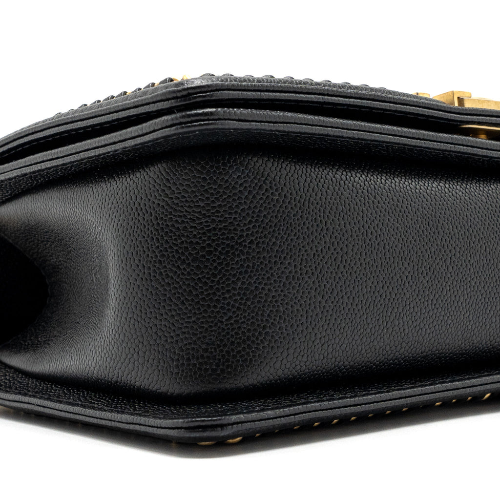 CHANEL MEDIUM BOY BAG LIMITED EDITION CAVIAR BLACK GHW (MICROCHIP)